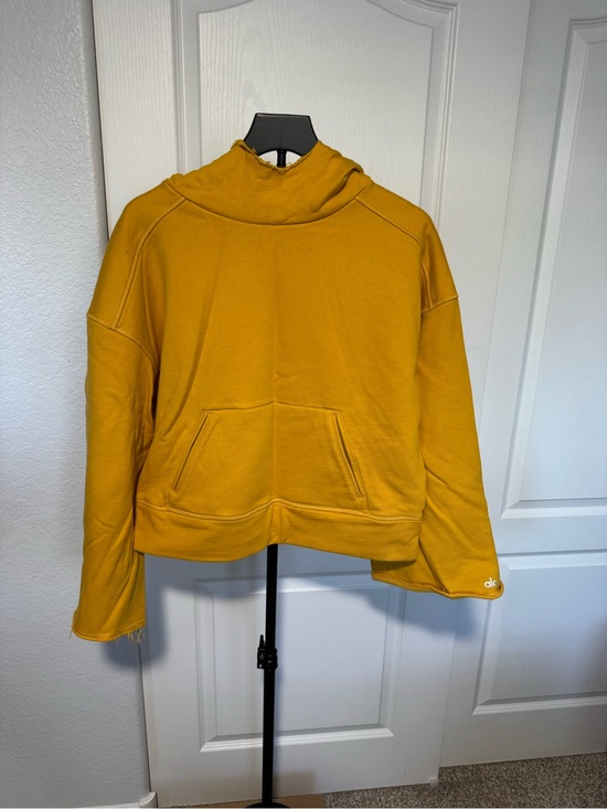 ALO Yoga Jackets & Blazers - ALO Yoga Mustard Cropped Teddy Hoodie Jacket (NWOT - tags cut out)